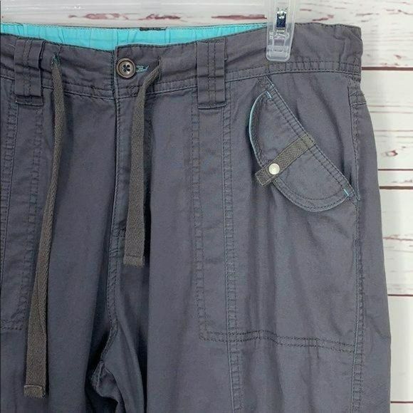Natalie and Me Gray‎ Medium cotton Capri Cargo Pants - Picture 6 of 12